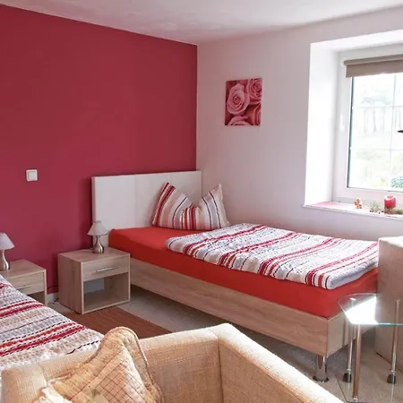 Apartmenthaus Am Grun Lejlighed