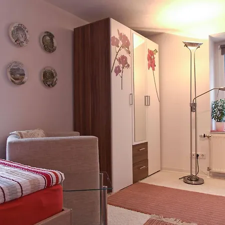 Apartmenthaus Am Grun Lejlighed